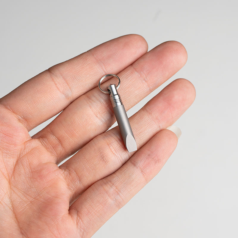 Маленький лом из титанового сп – обзор и цена Sim Card Tool